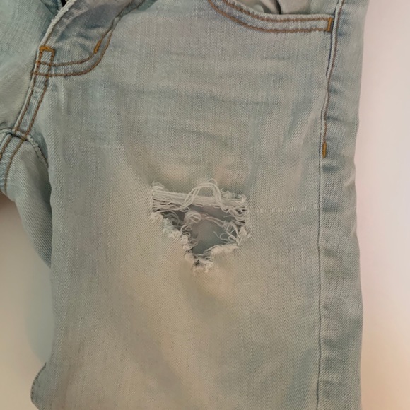 Washed out, distressed American Eagle Jeggings - Picture 2 of 8